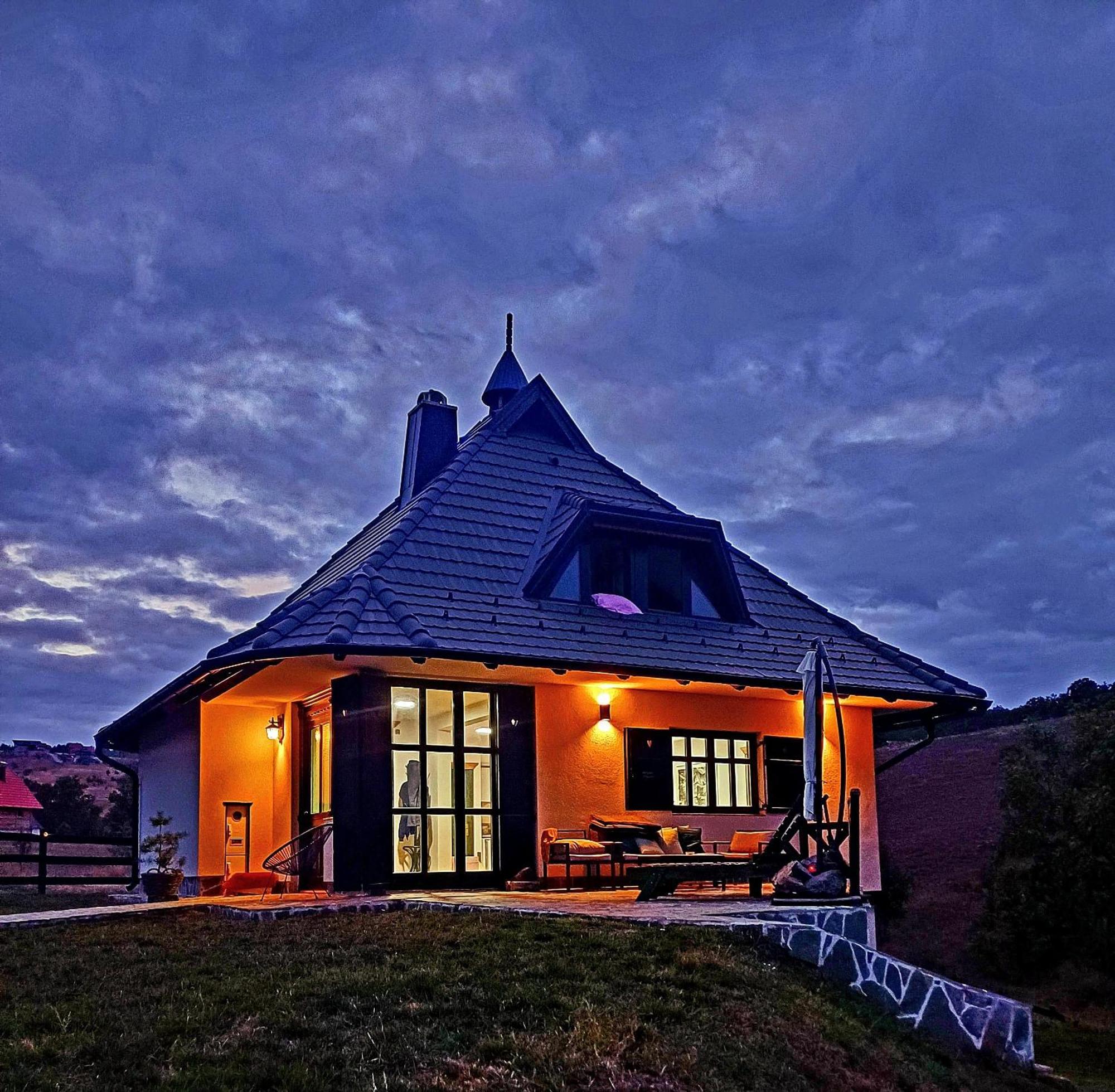 Casa Mila Zlatibor Villa ภายนอก รูปภาพ